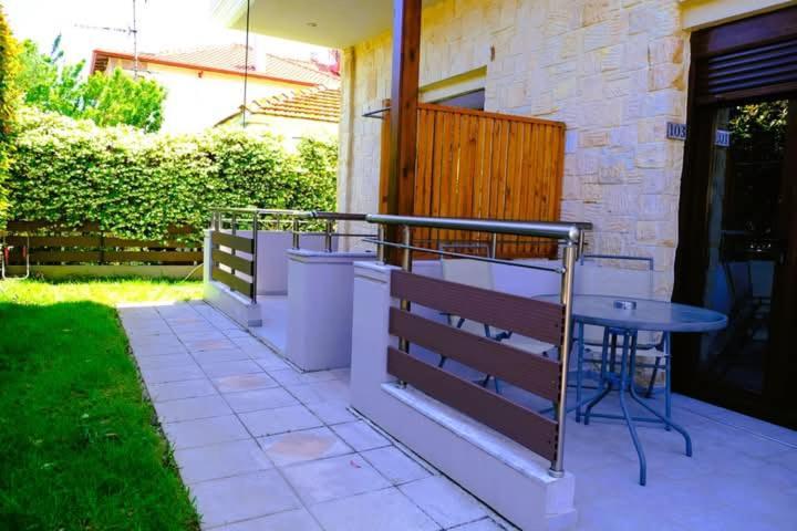 Mediterranean Holidays Ієрісос Екстер'єр фото